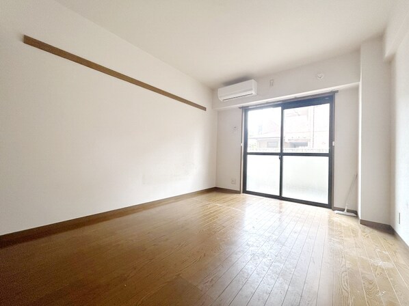 ワイ・エスあけのの物件内観写真